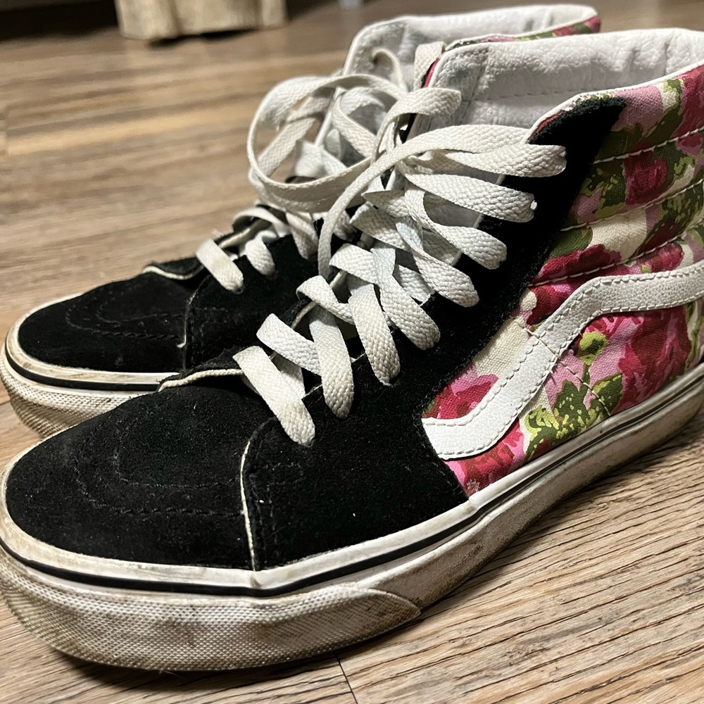 VANS ROMANTIC FLORAL SK8-HI